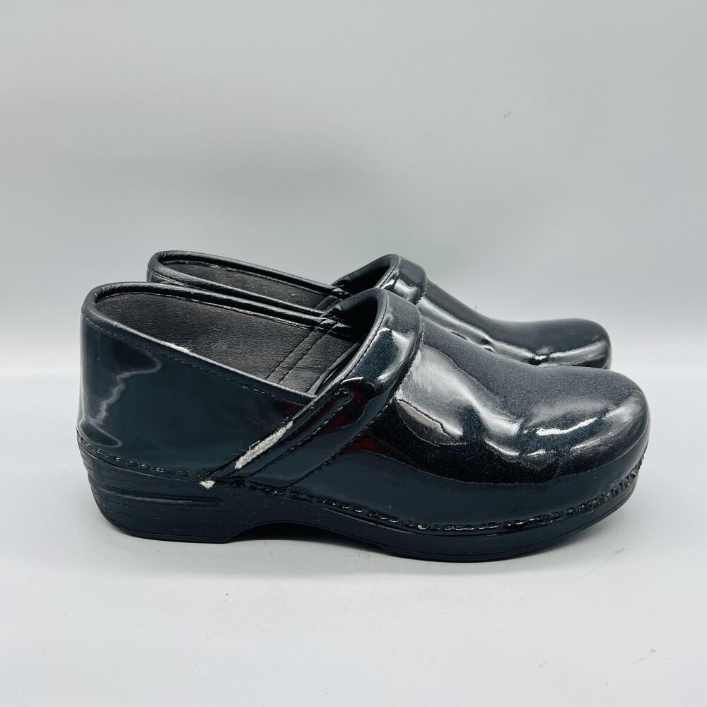 Dansko Shoes Womens 10.5 Black Patent Leather Clogs Slip On Work Comfort Walking